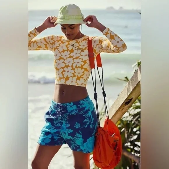 Free People Movement Sprint to the Finish Printed Hoodie and short SET - Picture 7 of 10